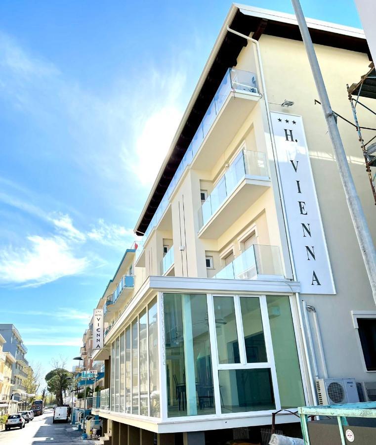 Hotel Vienna Rivazzurra Rimini Extérieur photo